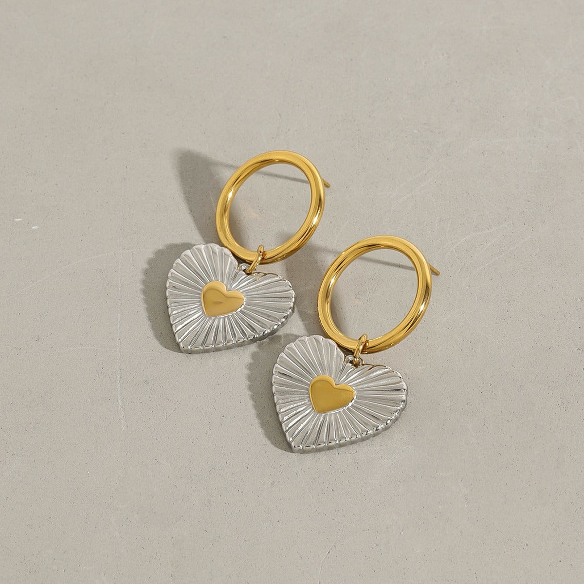 https://shineoss.oss-cn-hongkong.aliyuncs.com/wang/2025/06/24/1dad16b8-ae06-4fbf-a8b2-298679541544.jpg
