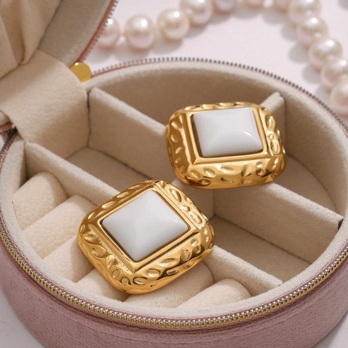 https://shineoss.oss-cn-hongkong.aliyuncs.com/wang/2025/07/24/490e65ab-0f52-4cb5-a13e-2545cb9fd27c.jpg