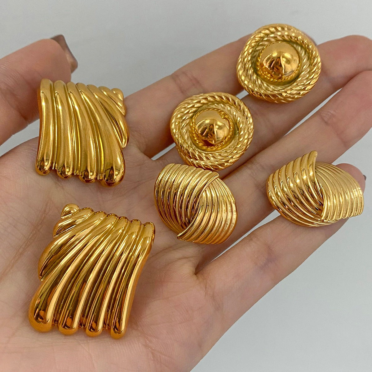 https://shineoss.oss-cn-hongkong.aliyuncs.com/wang/2024/12/13/95885962-fd35-41a5-930b-9d06f919c208.jpg