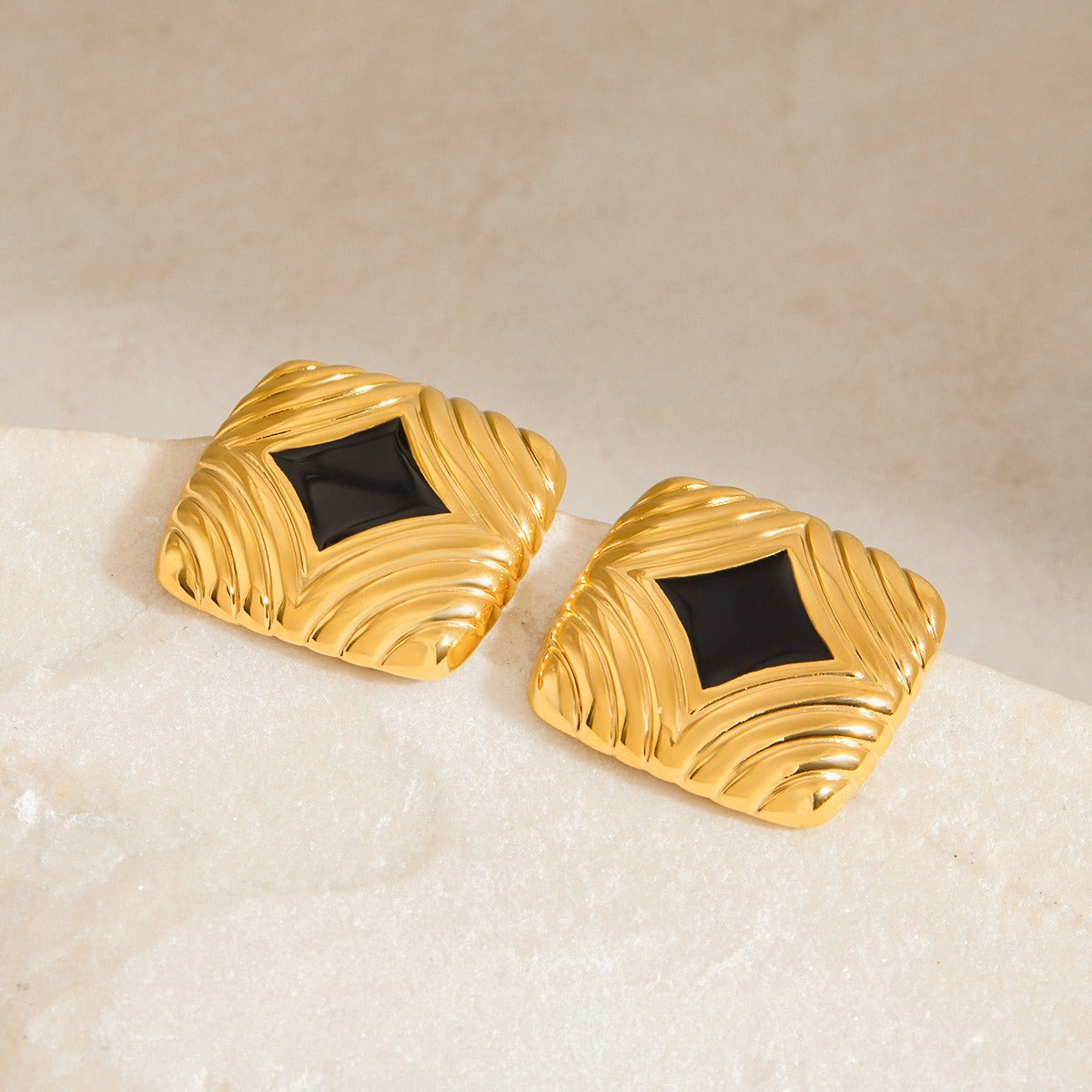 https://shineoss.oss-cn-hongkong.aliyuncs.com/wang/2025/08/01/ace6cec0-e1a4-4447-a882-a256ef3ae86d.jpg